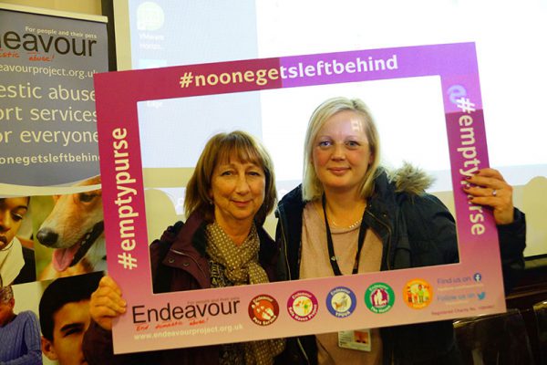 Endeavour_pr-(30) Endeavour_pr-(30)