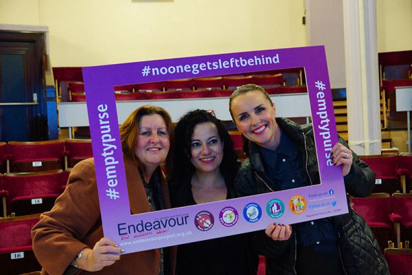 Endeavour_pr-(31) Endeavour_pr-(31)