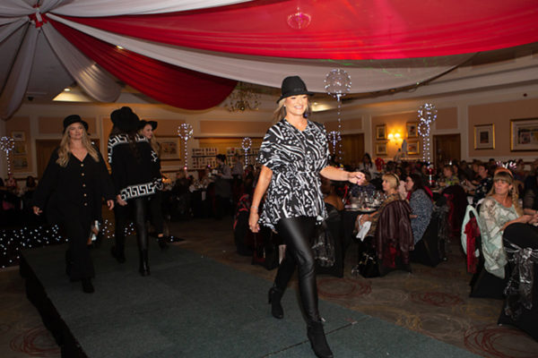 LadiesLunch22_CatWalk2